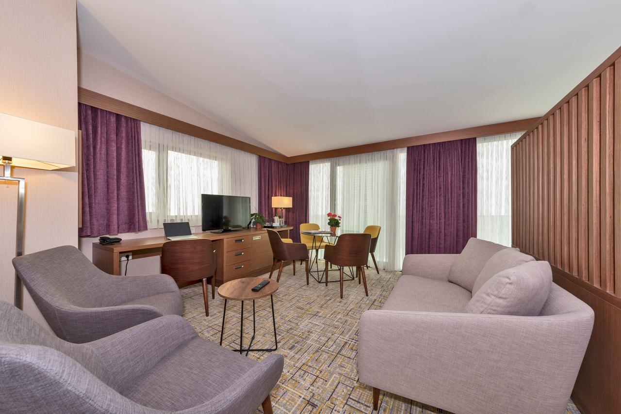 Land Park Hotel Κωνσταντινούπολη Εξωτερικό φωτογραφία